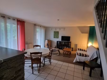 t3 duplex balcon terrasse piscine