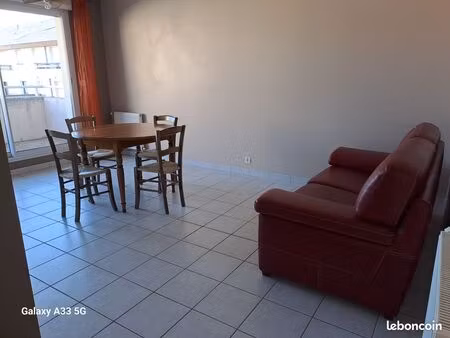 t2 42m2 meuble