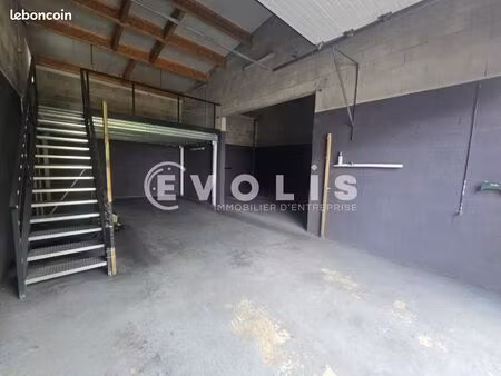 local d'activité 175 m²