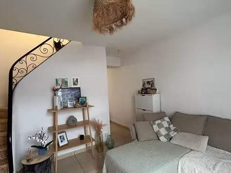 2 maisons indépendantes louées