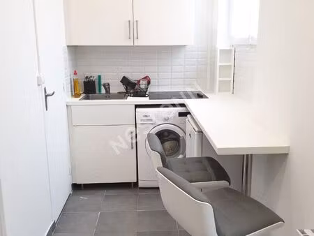 studio 1 pièce 13 m²