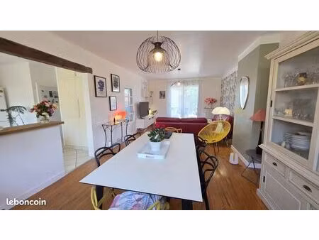maison 6 pièces 113 m²