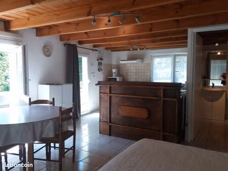 studio de 30 m2 à louer à neuvic en corrèze