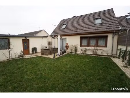 pavillon 5 pièces 85 m²