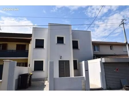 villa 7 pièces 138 m²
