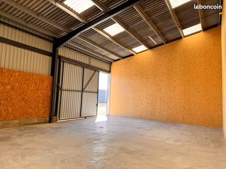 local d’activité 120 m² à louer – saujon