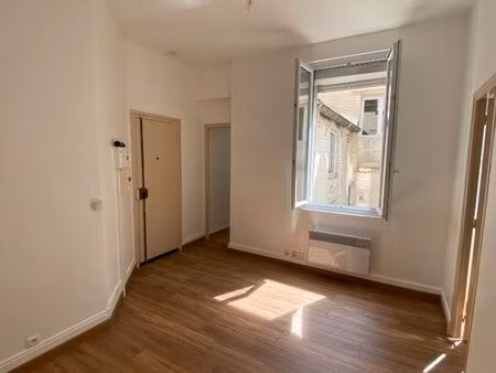 appartement 2 pièces 27 m²