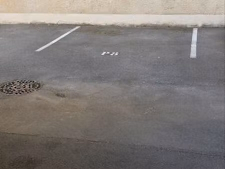 parking a louer dans résidence narbonne quai lorraine