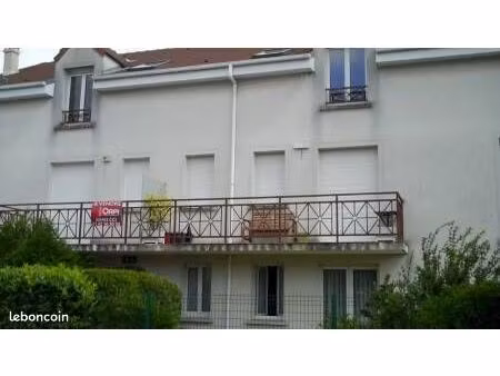 garage double dans le sens de la longueur