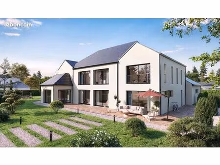 maison 8 pièces 323 m²