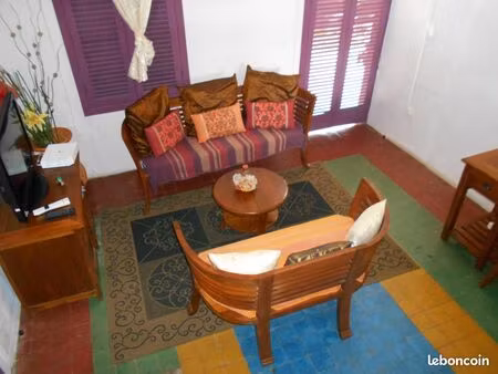 loue magnifique duplex créole sur cayenne