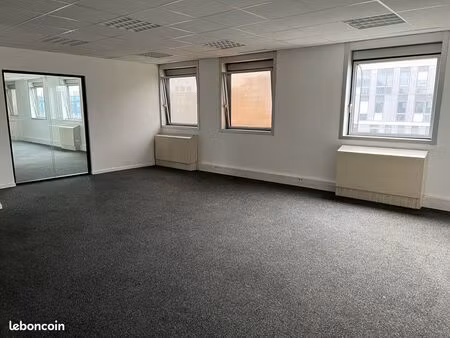 bureaux 44m2
