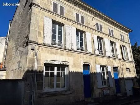 maison de ville 10 pièces 330 m²