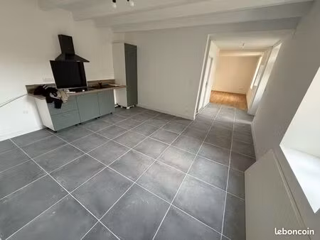 ? maison familiale rénovée avec 4 chambres – entre surgères et aigrefeuille-d’aunis