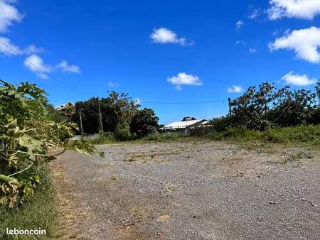 terrain nu à louer