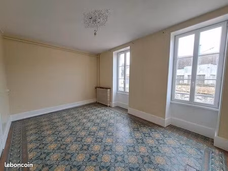 appartement 3 pièces 72 m²
