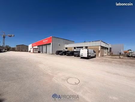 local 1162 m² longvic