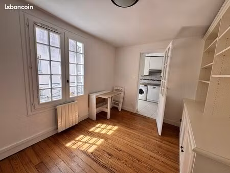appartement 1 pièce 27 m²
