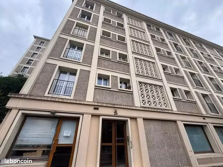 bureaux 276 m²