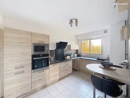 vend appartement de 80m2
