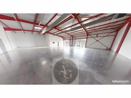 local commercial 400 m² castelnaudary