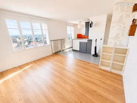 appartement 3 pièces 56 m²