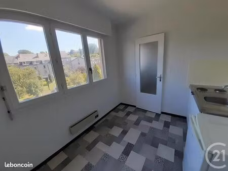 appartement 1 pièce 33 m²