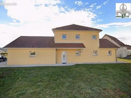 maison 4 pièces 118 m²