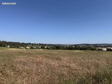 terrain 650 m² gardanne