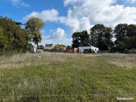 terrain 1 542 m² plessala