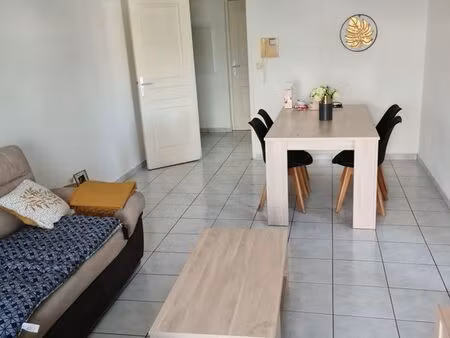loue t2 de 45m2 meublé
