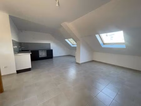 appartement à louer- linas/ accès n20
