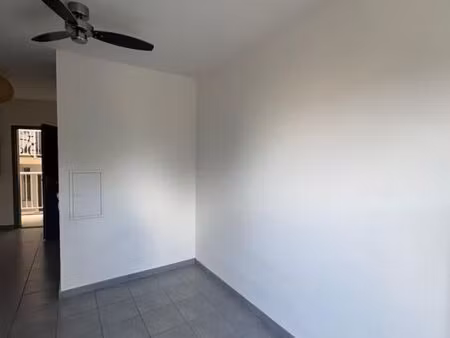studio 1 pièce 20 m²