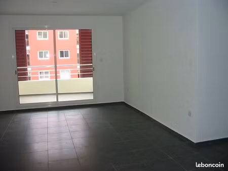 appartement 3 pièces 75 m²