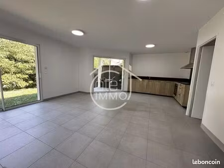 local commercial 84 m² bergerac