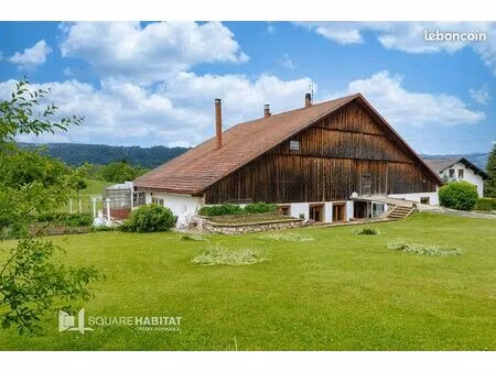 propriété 10 pièces 200 m²