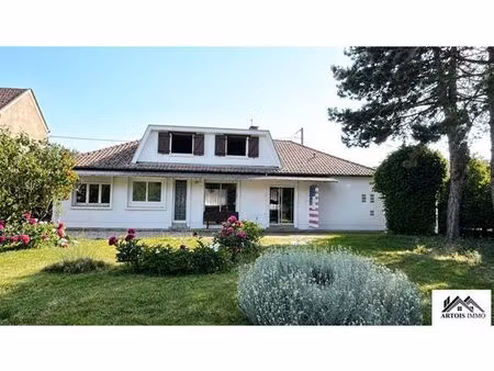 maison 7 pièces 163 m²