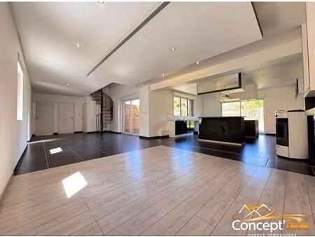 maison 4 pièces 118 m²