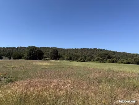 terrain 850 m² gardanne