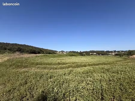 terrain 905 m² gardanne