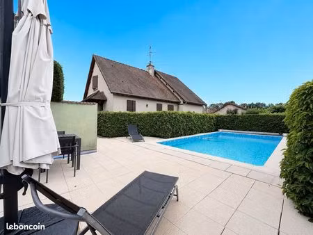 propriété 6 pièces 175 m²