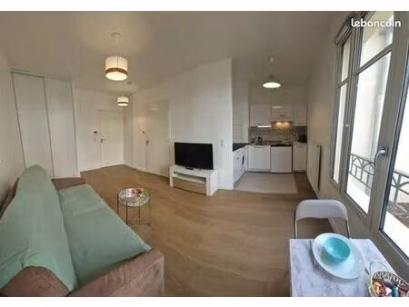 studio 1 pièce 26 m²