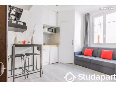 appartement 1 pièce 9 m²