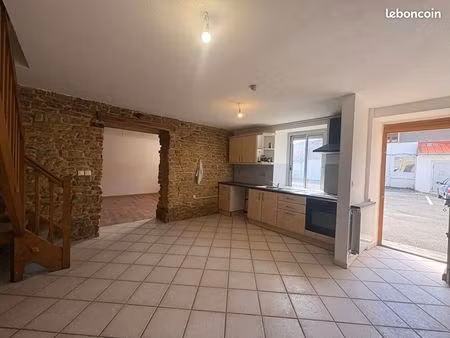 appartement 3 pièces 93 m²