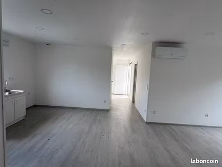 location t2 plein pied