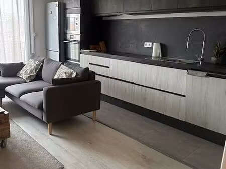 appt meublé 3p 57m² (2 chambres) – vue tour eiffel – suresnes