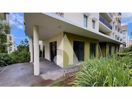 local commercial 87 m²