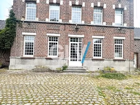 maison 5 pièces 224 m²