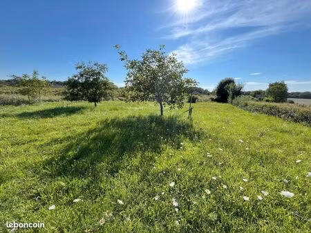 terrain 1221 m² boissey