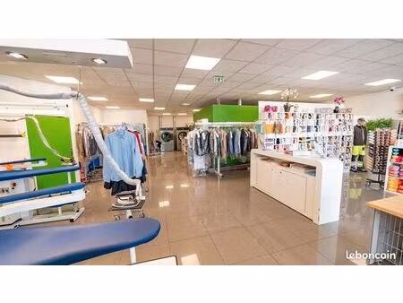 pressing blanchisserie retouche mercerie